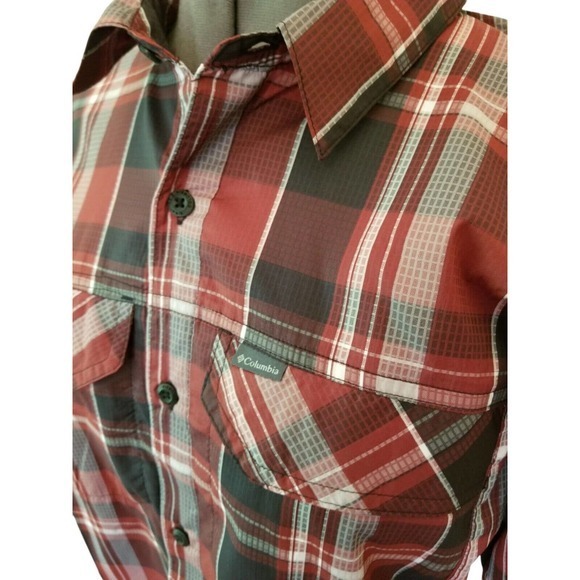 Columbia Men's Shirt Plaid Multicolor Size‎ M, Length 29 in, Pit to Pit 23 in - Picture 3 of 9
